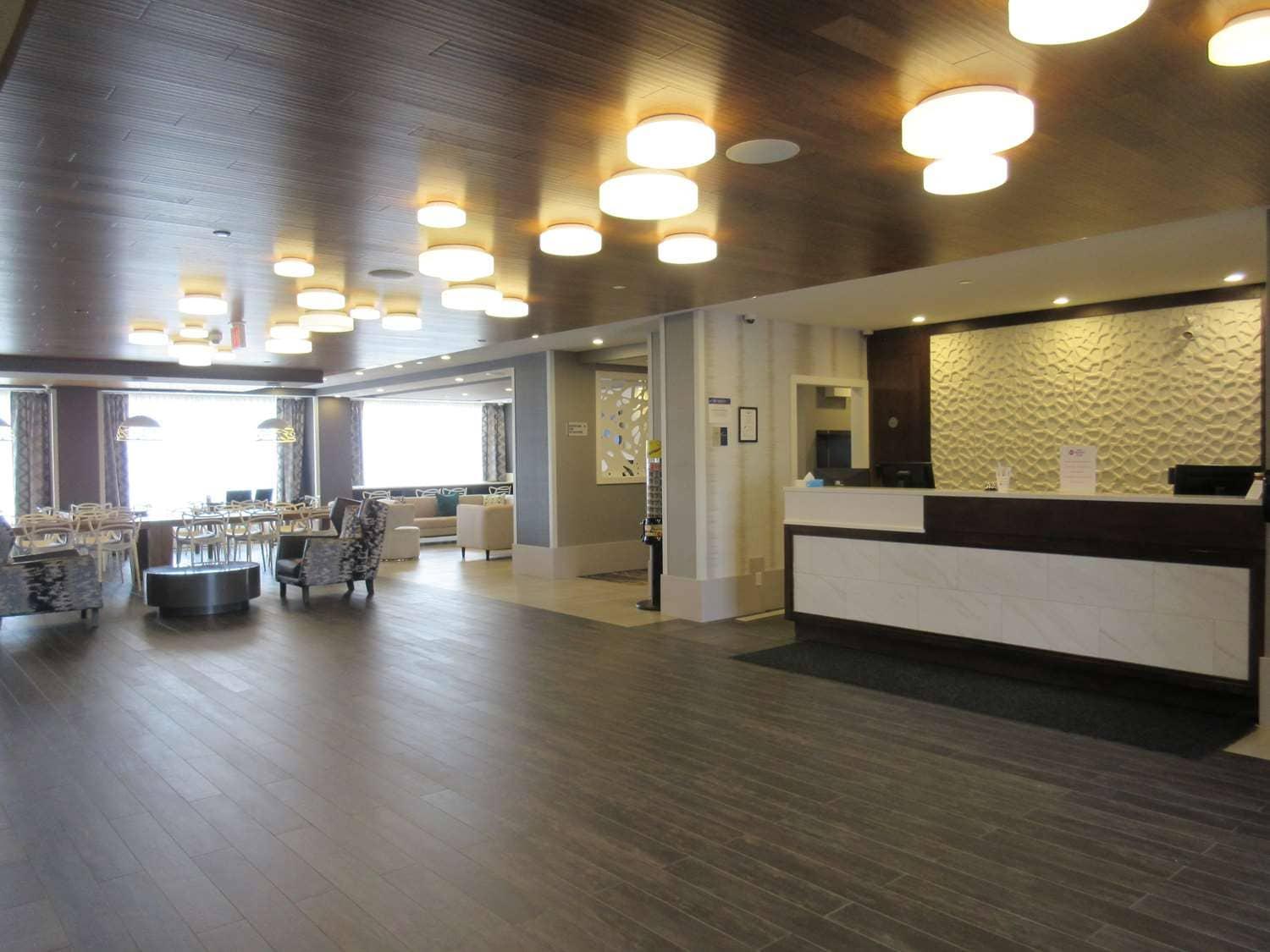 Best Western Plus Airdrie Gateway Exterior foto