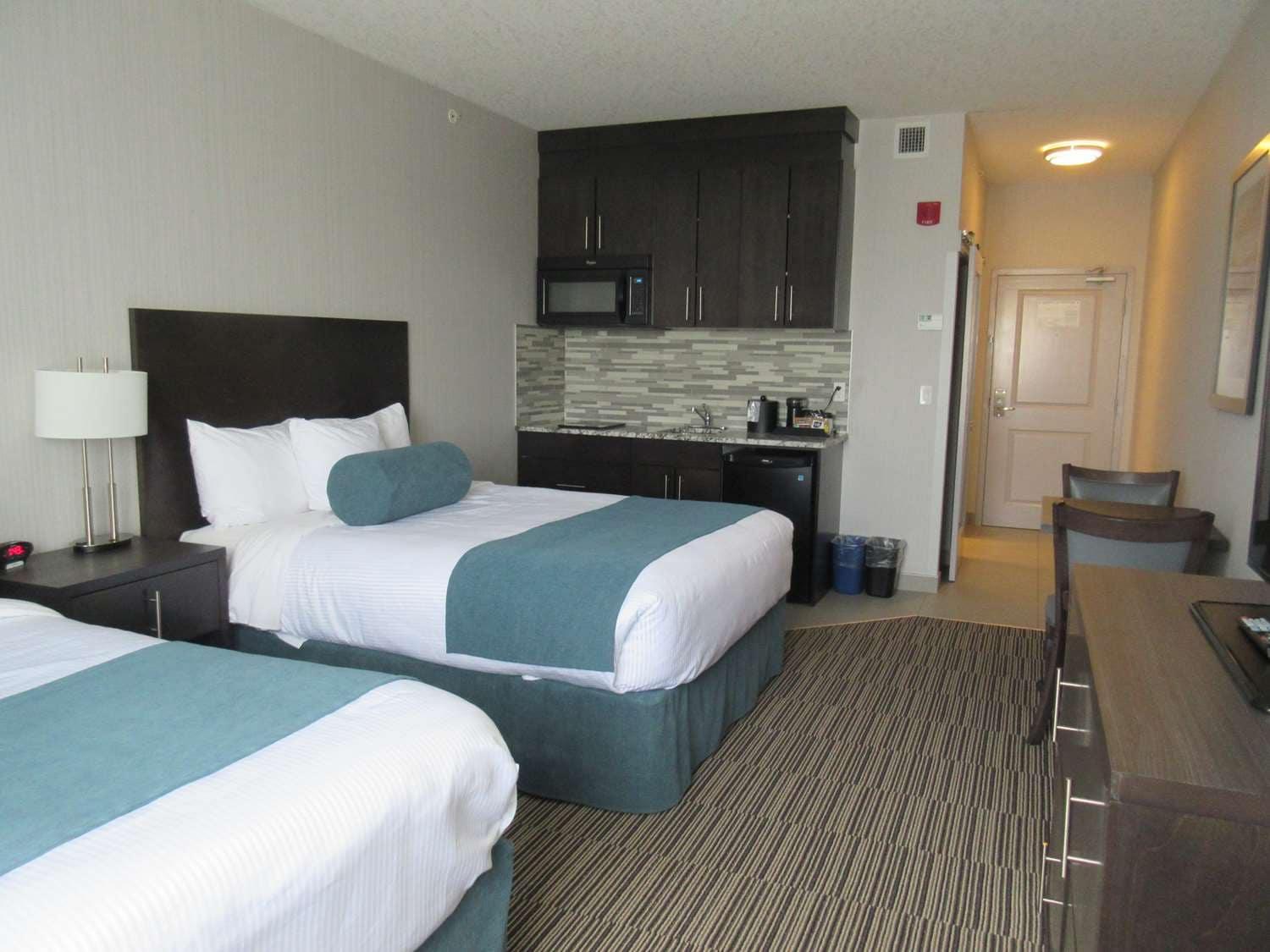 Best Western Plus Airdrie Gateway Exterior foto