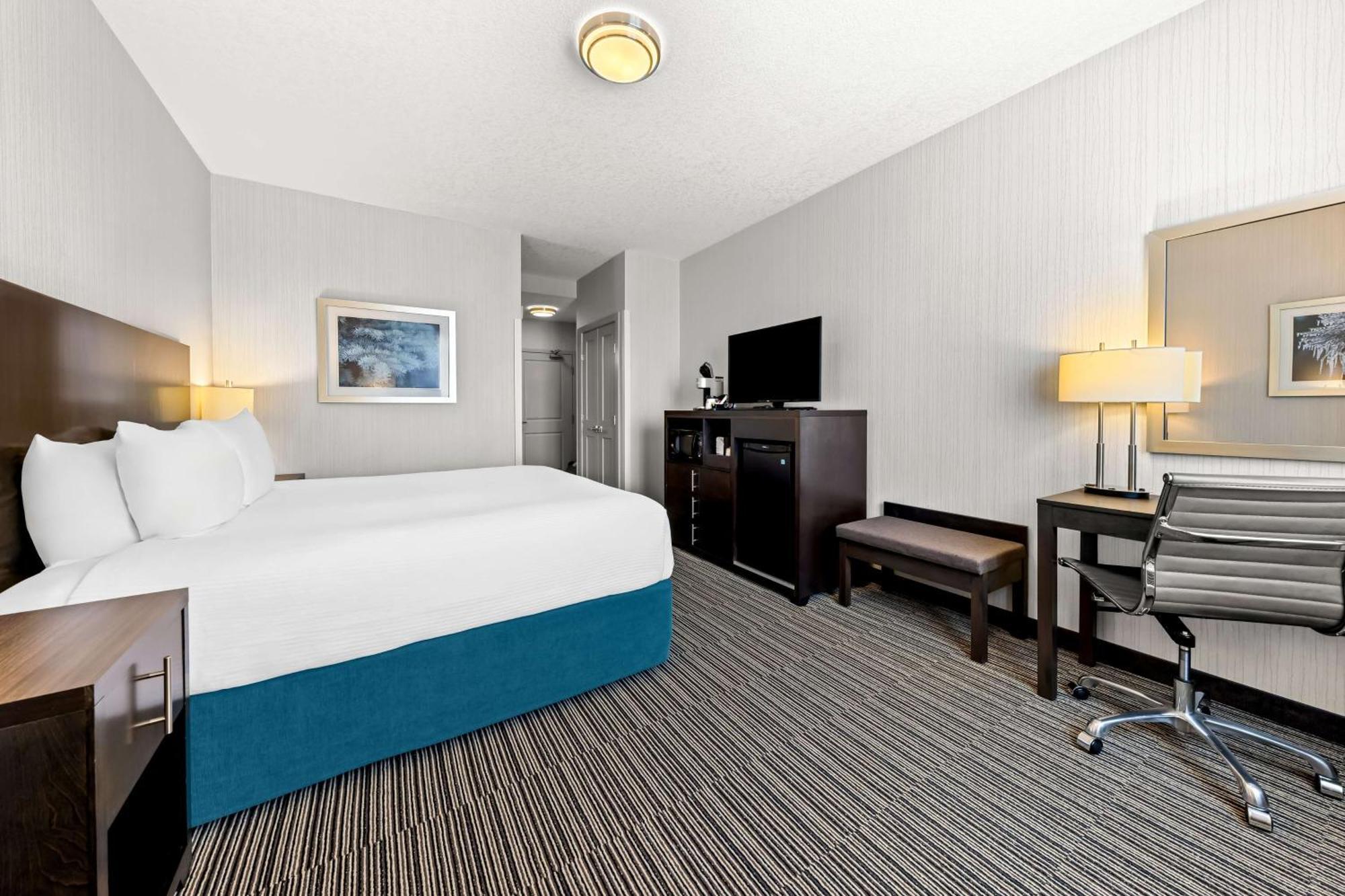 Best Western Plus Airdrie Gateway Exterior foto