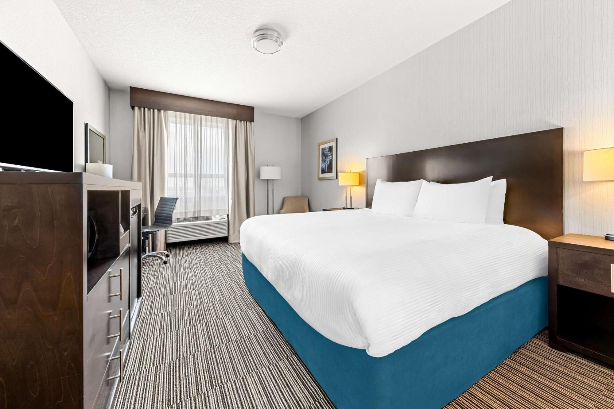 Best Western Plus Airdrie Gateway Exterior foto